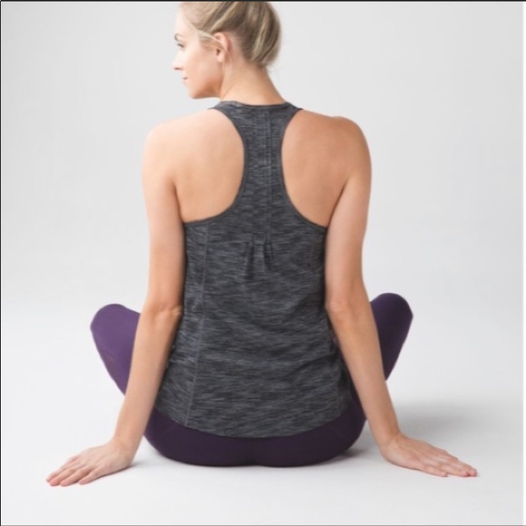 Lululemon Hot wave Tank Top Heathered Black - Picture 2 of 7